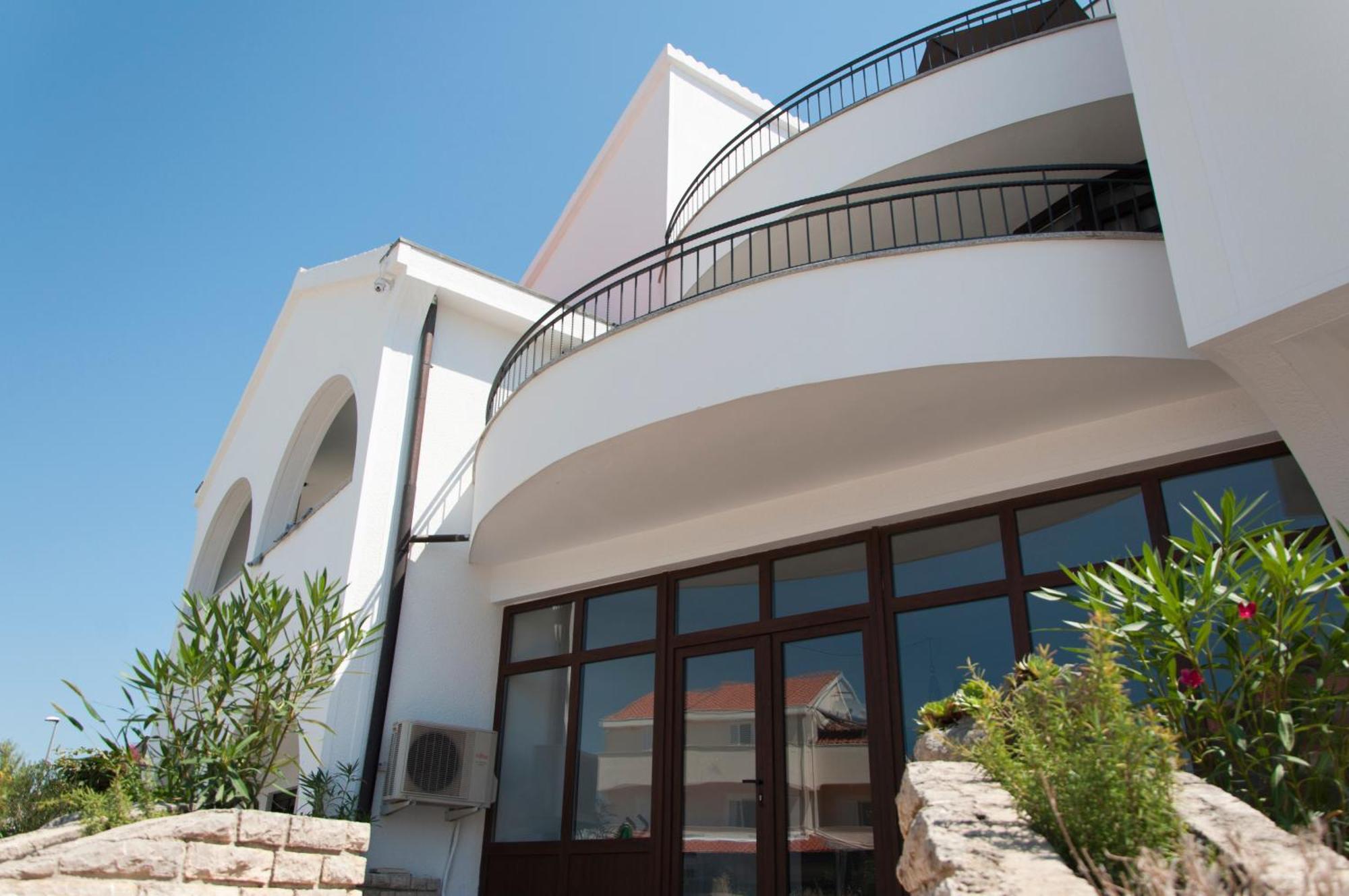 Domus Albus Appartement Zadar Buitenkant foto