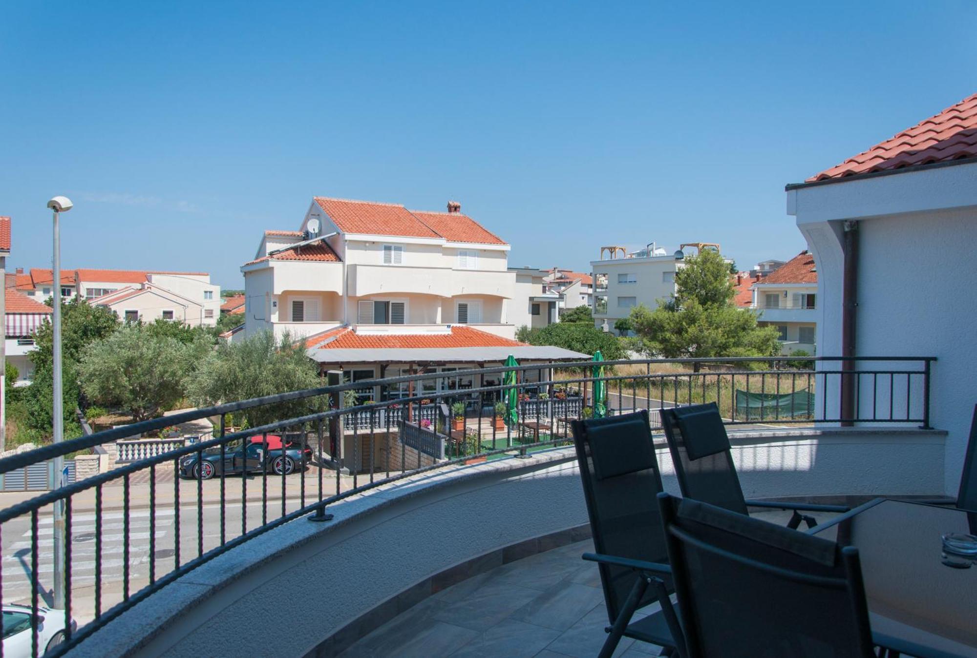 Domus Albus Appartement Zadar Buitenkant foto